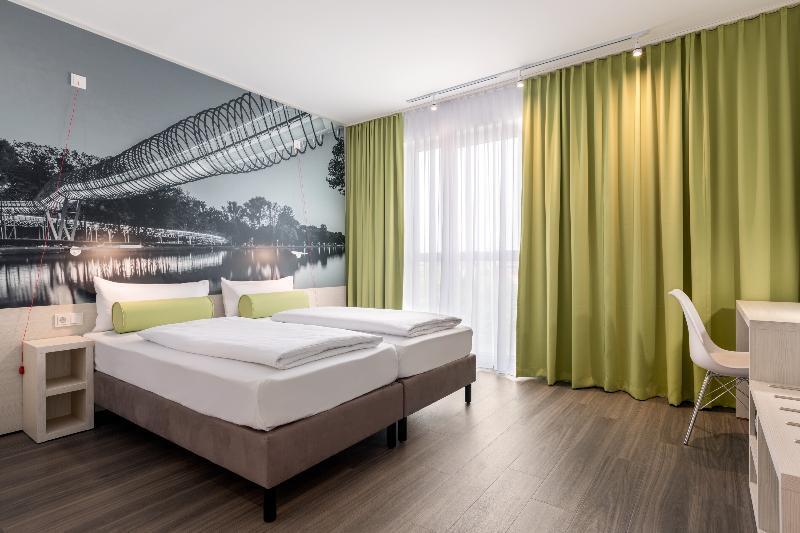 Hotel Super 8 By Wyndham Mitte Hamburg-Harburg